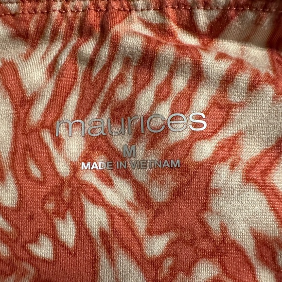 Maurice’s Luxe Capri leggings. - Picture 4 of 8